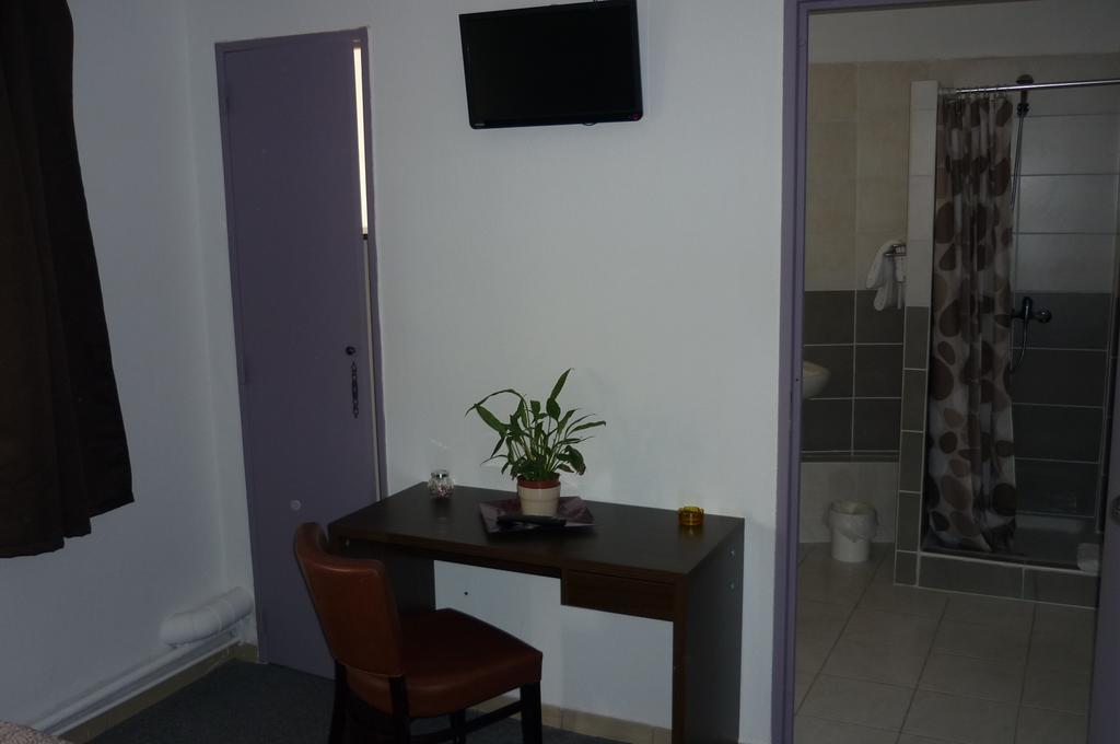 L'Hospitalet Saint Charles Hotel Монпелие Стая снимка