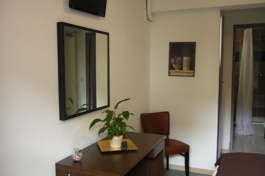 L'Hospitalet Saint Charles Hotel Монпелие Стая снимка